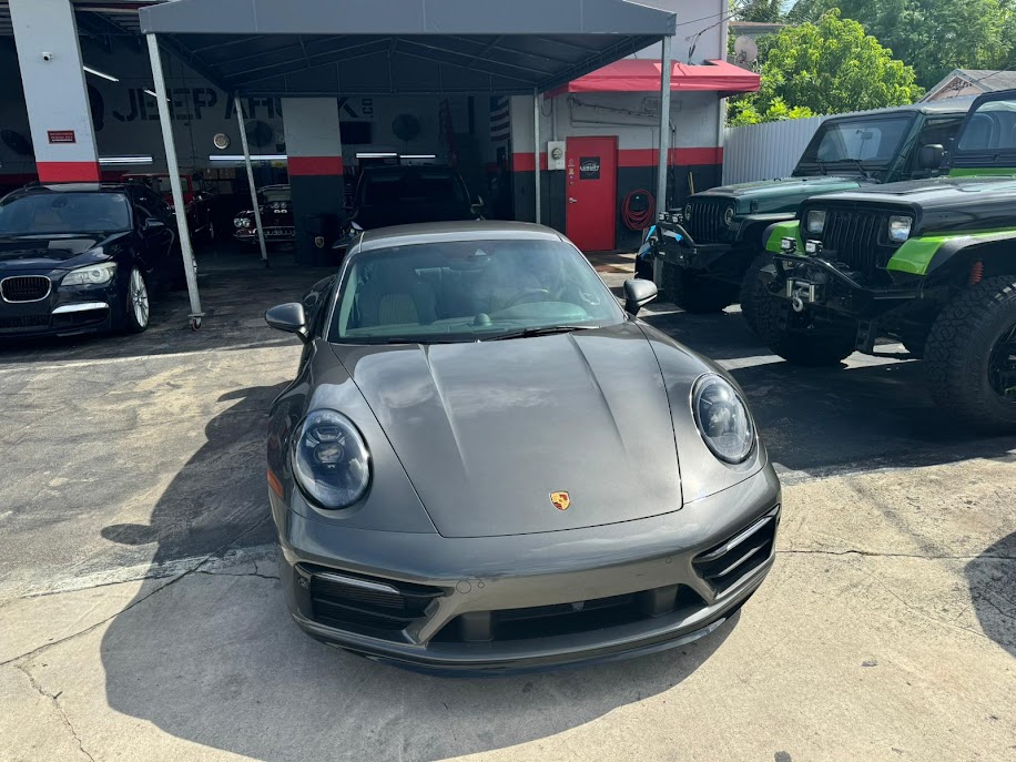 porsche auto body shop in miami